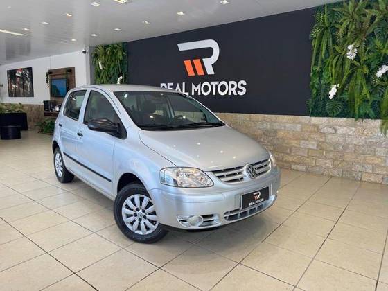 VOLKSWAGEN FOX 1.0 MI 8V FLEX 4P MANUAL VOLKSWAGEN FOX 1.0 MI 8V FLEX 4P MANUAL